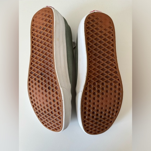 Vans green suede shoes - 10 - Picture 7 of 7